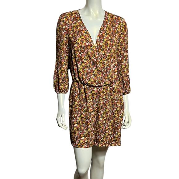 New York & Company Floral V-Neck Romper, Size M - Picture 11 of 16